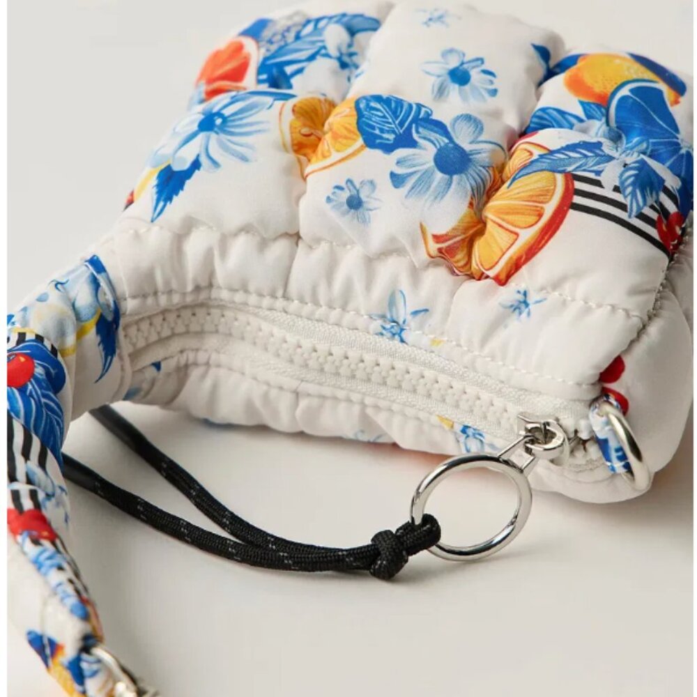 Free People Quilted Micro Pouch 🍊 Limited Edition TANGERINE DREAM - Picture 2 of 9